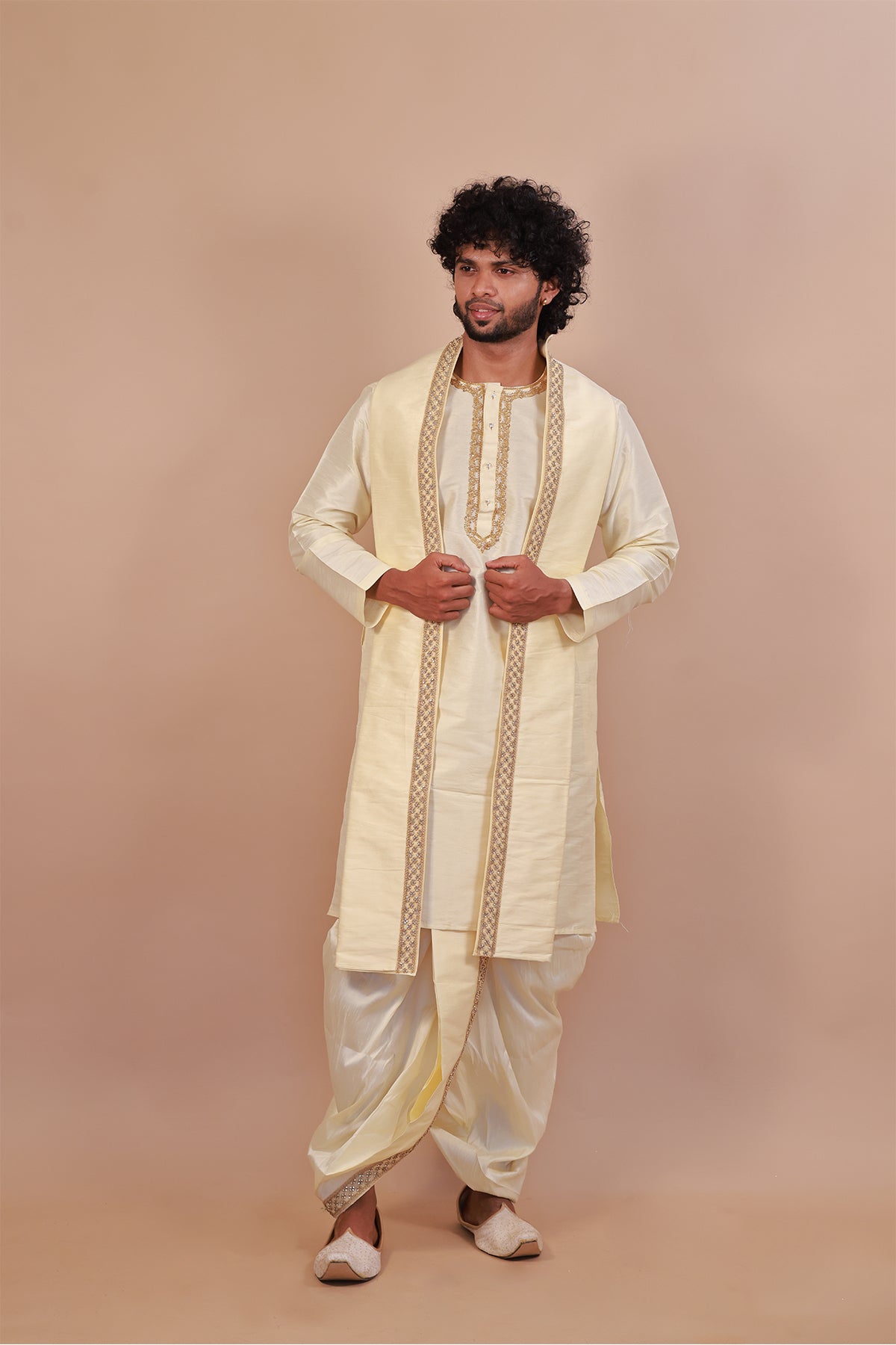 Cream Kurta Set for Men with Lace Dupatta and Kaccha Pant
