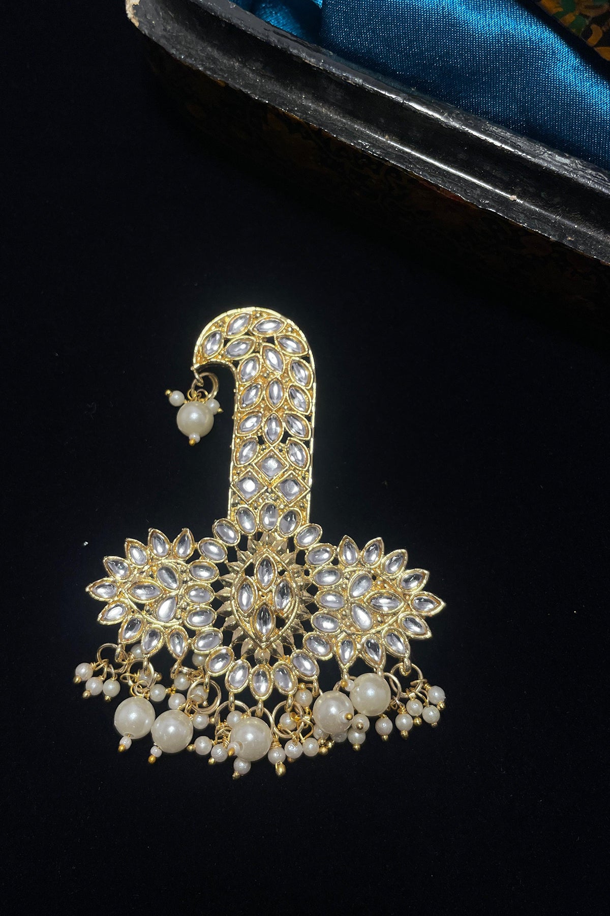 White Heritage Sarpeches