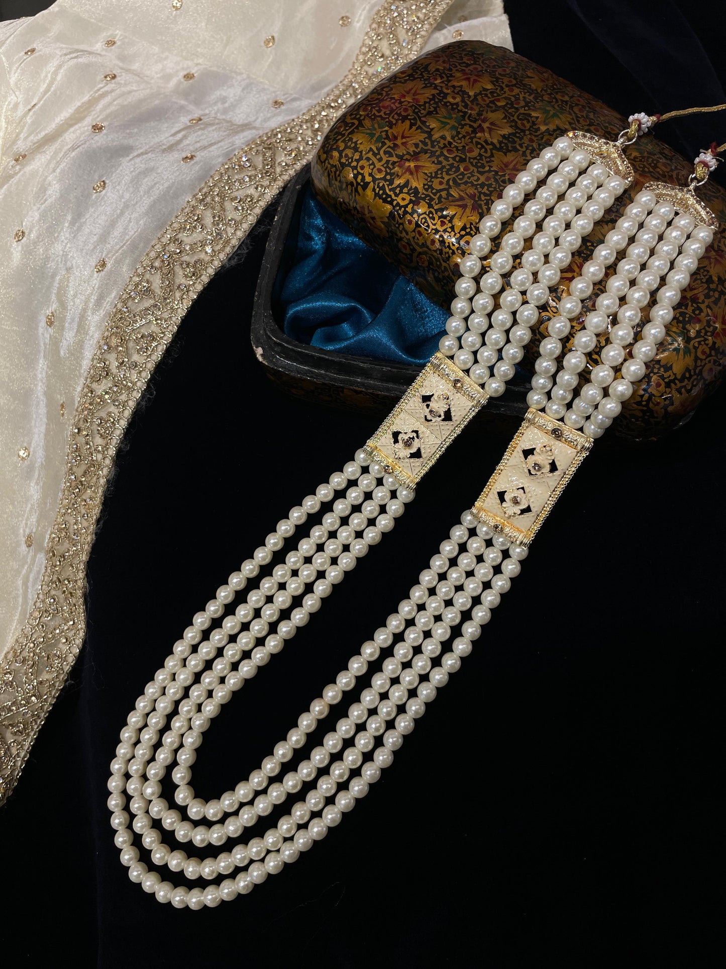 Elegant Multi-Strand White Pearl Mala – Luxury Layered Necklace