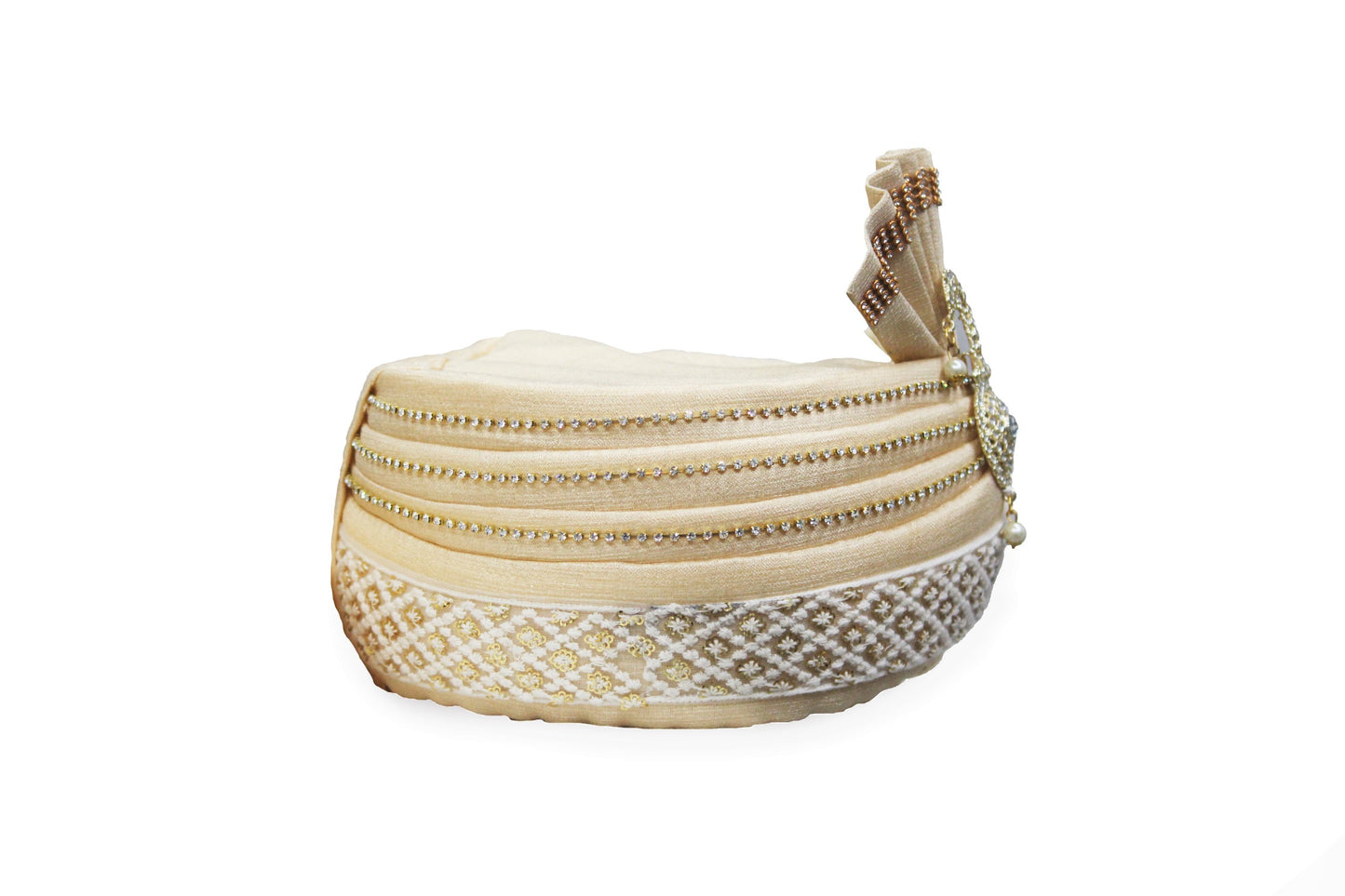 Cream Safa With Embroidered Border And Sarpech
